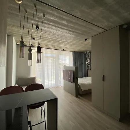 J. Ralio Apartamentai *